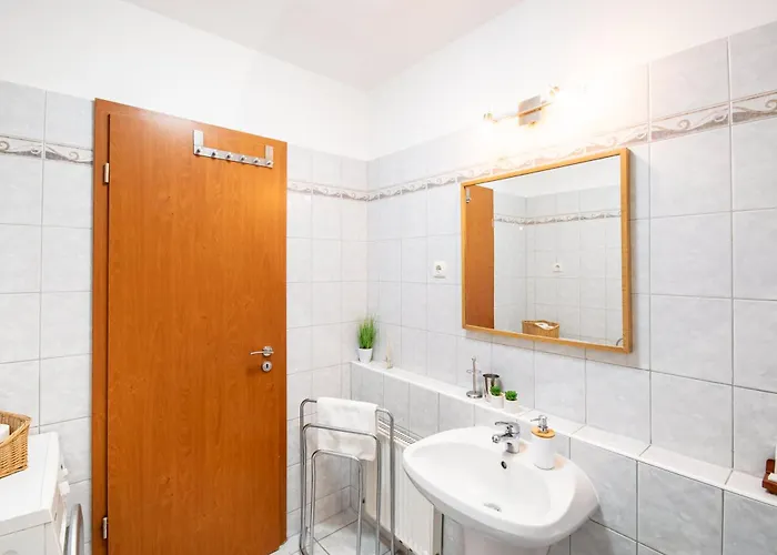 - Free Parking - Sunny - Spacious Budapeste